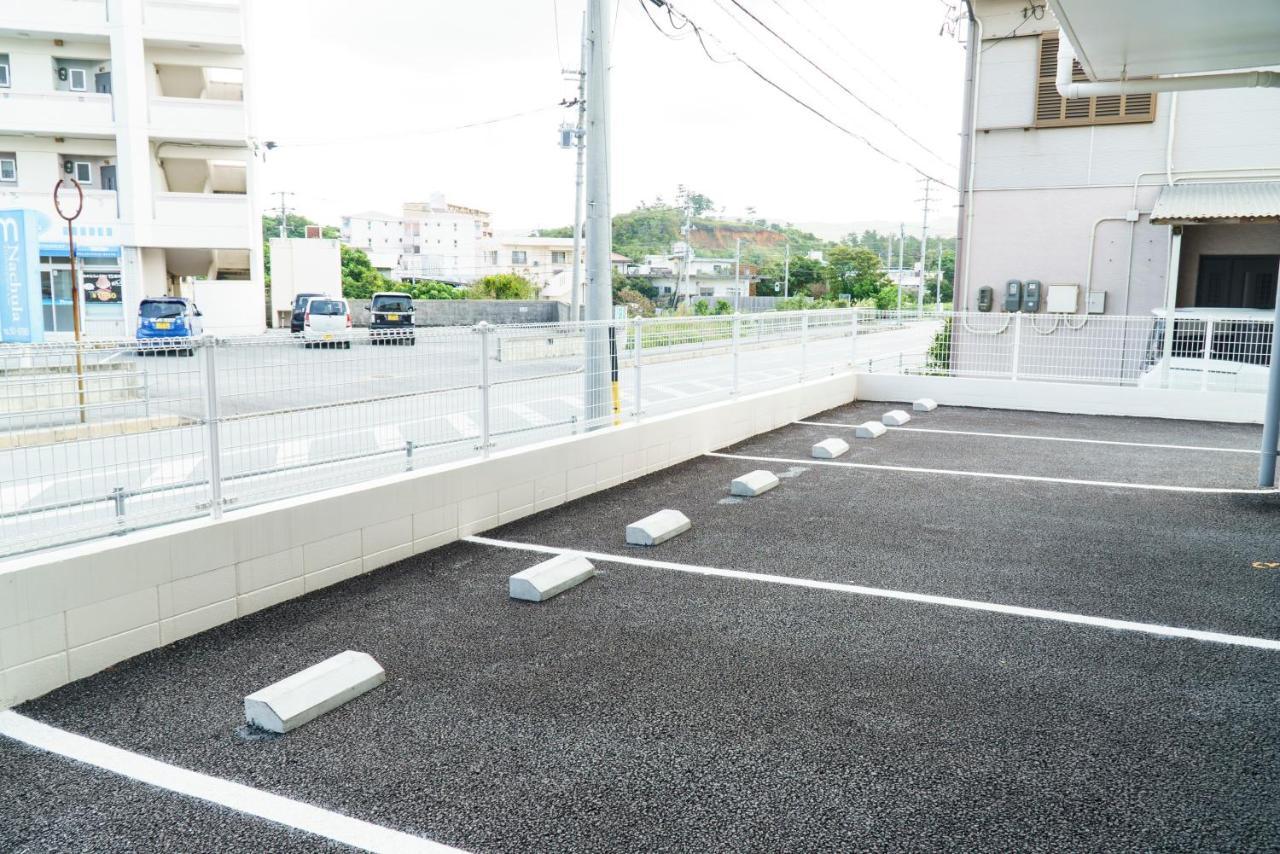 Mr. Kinjo In Matabee Aparthotel Okinawa Εξωτερικό φωτογραφία