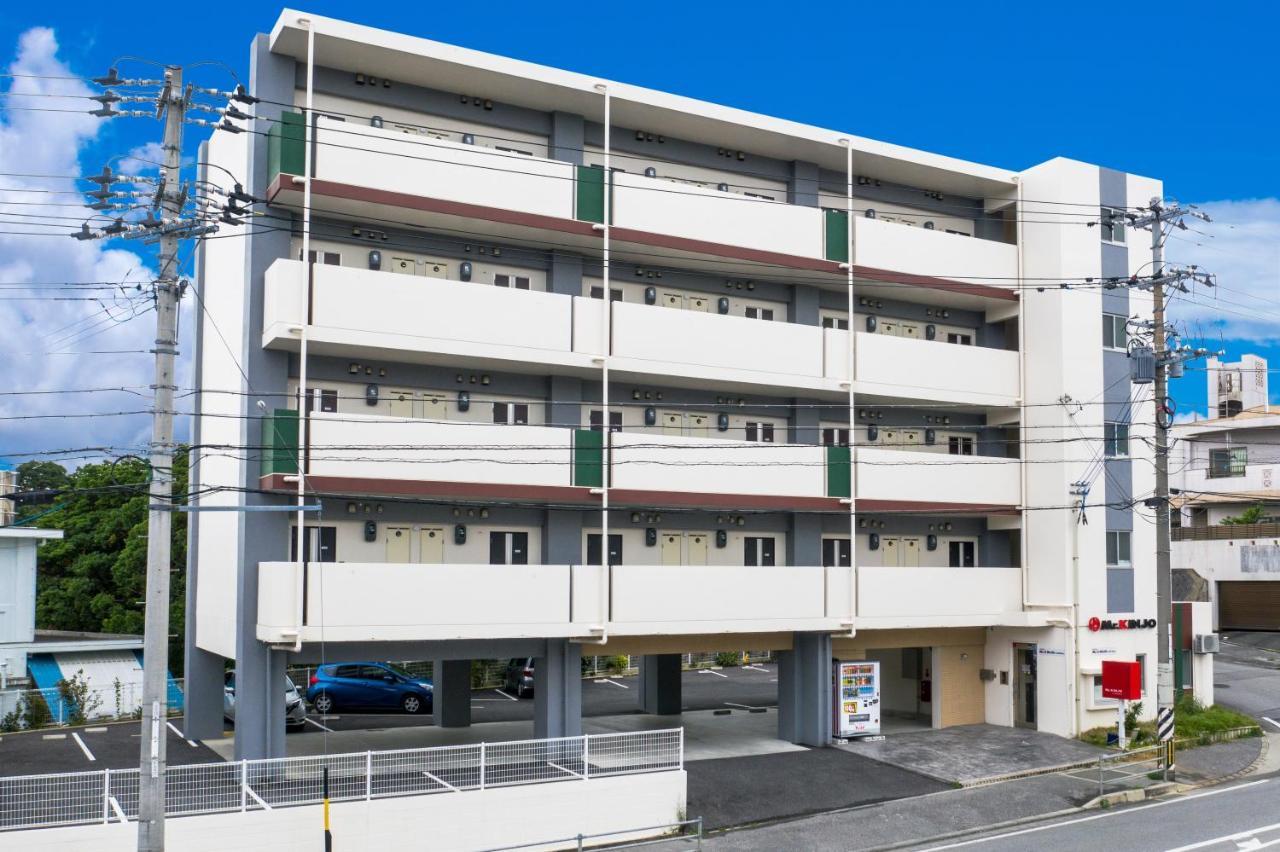 Mr. Kinjo In Matabee Aparthotel Okinawa Εξωτερικό φωτογραφία